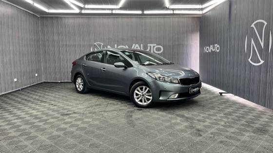 KIA CERATO 1.6 SX 16V FLEX 4P AUTOMÁTICO KIA CERATO 1.6 SX 16V FLEX 4P AUTOMÁTICO